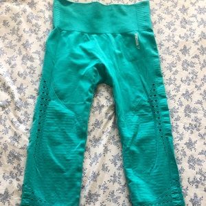 Gymshark Capri Leggings (no tag)